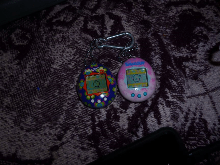 my kids (tamagotchi) :3